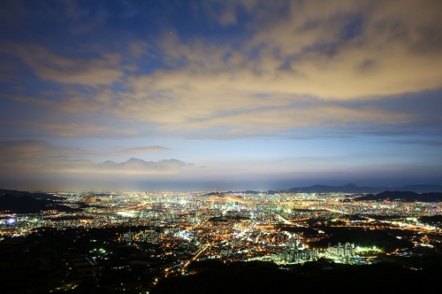 남산 타워에서 찍은 야경 픽사베이.jpg
